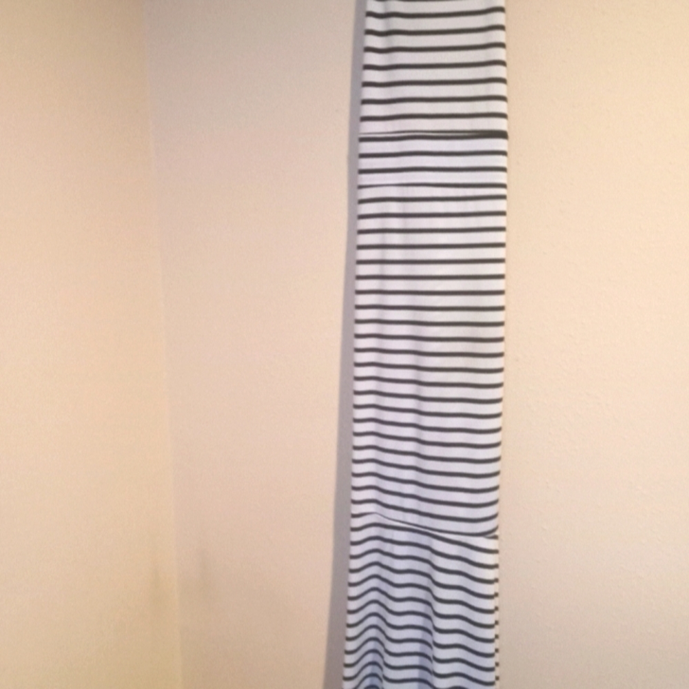 LONG DRESS BLACK AND WHITE STRIPE